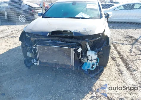 2019 Chevrolet Malibu Lt from USA, damaged, VIN 1G1ZD5ST4KF193228